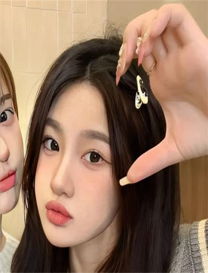 迷你剧《红灯记京剧》观看手册：如何分析巧妙的镜头语言 获得心灵启迪